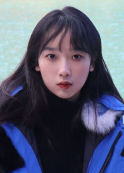 Nini Zhou