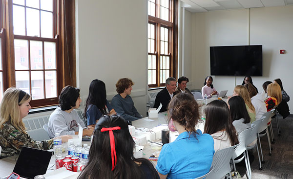 Student workshop in new Greg Hall space