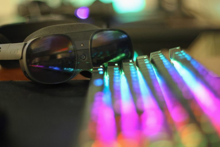 VR goggles and keyboard